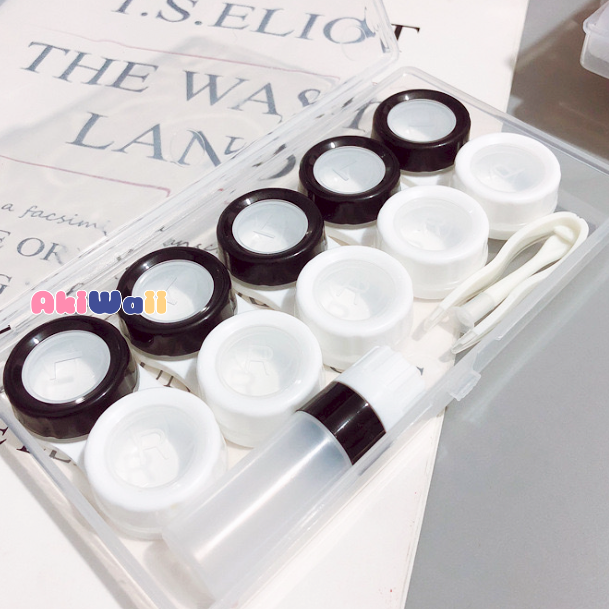 Akiwaii Viora Lens Case