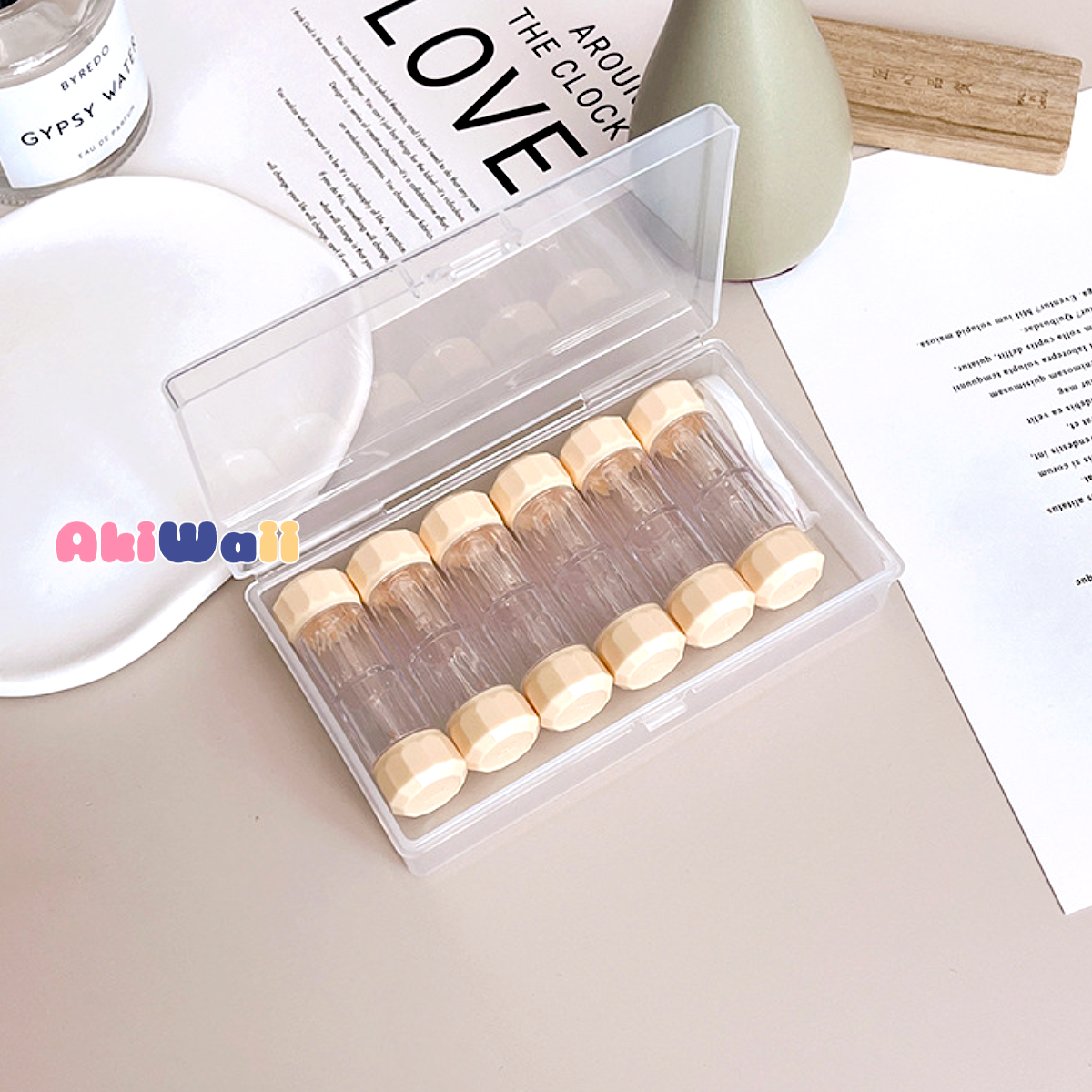 Akiwaii Frozen Light Lens Case