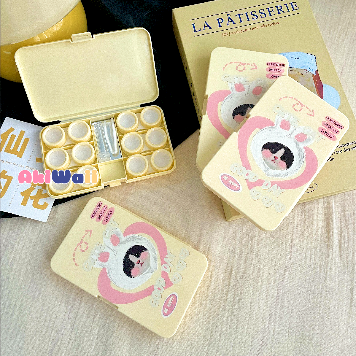 Akiwaii Mystique Lens Case