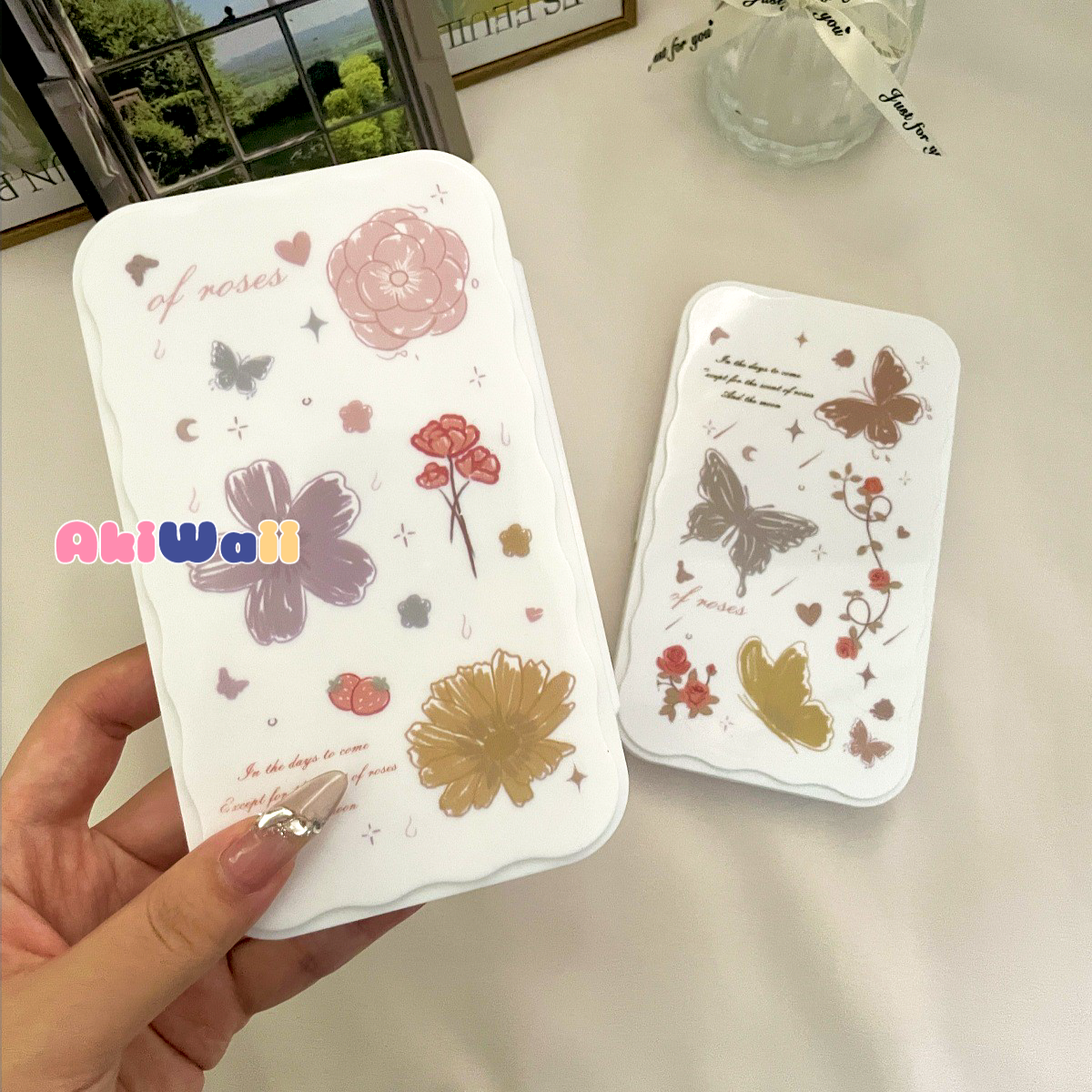 Akiwaii GlowLens Lens Case