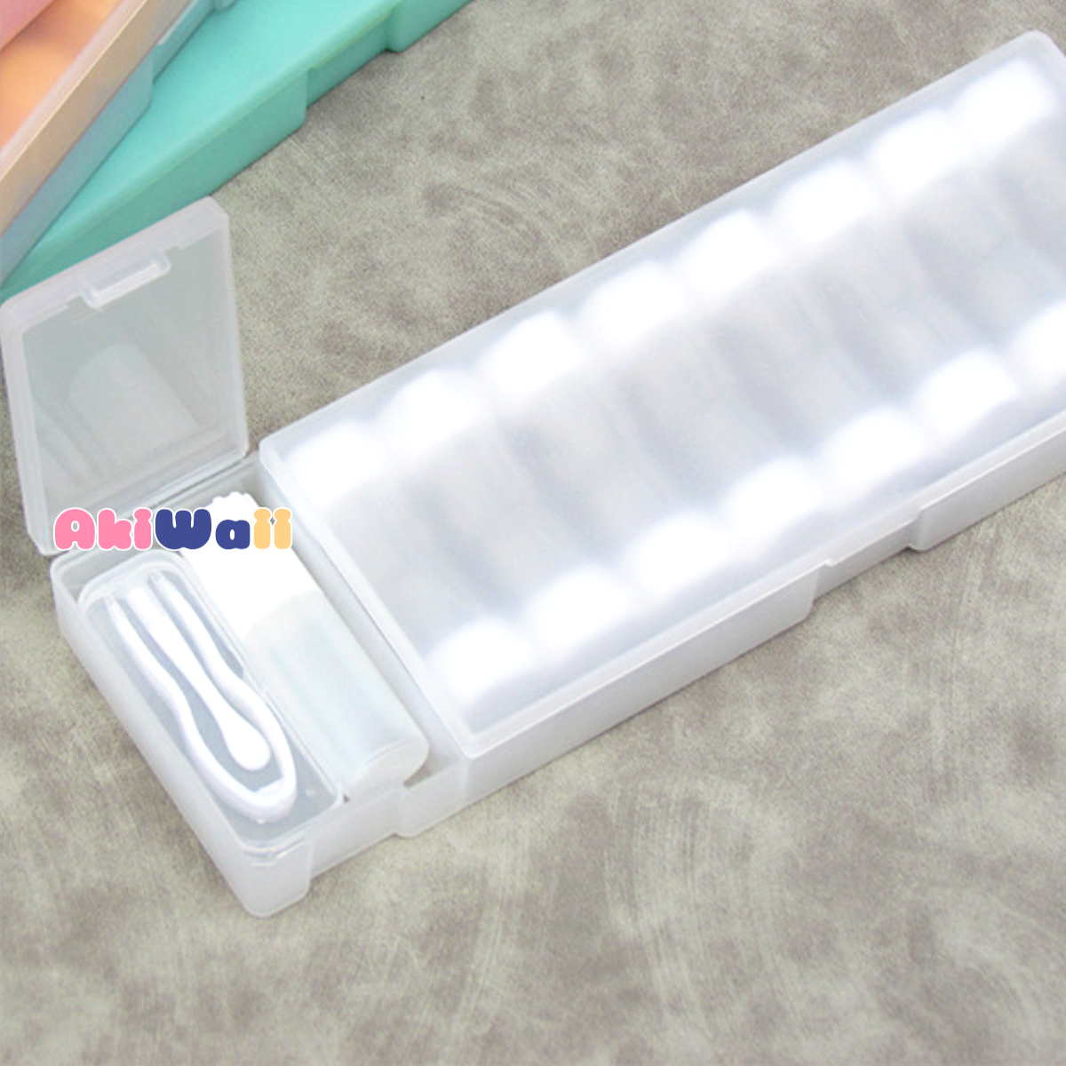 Akiwaii Opal Spark Lens Case