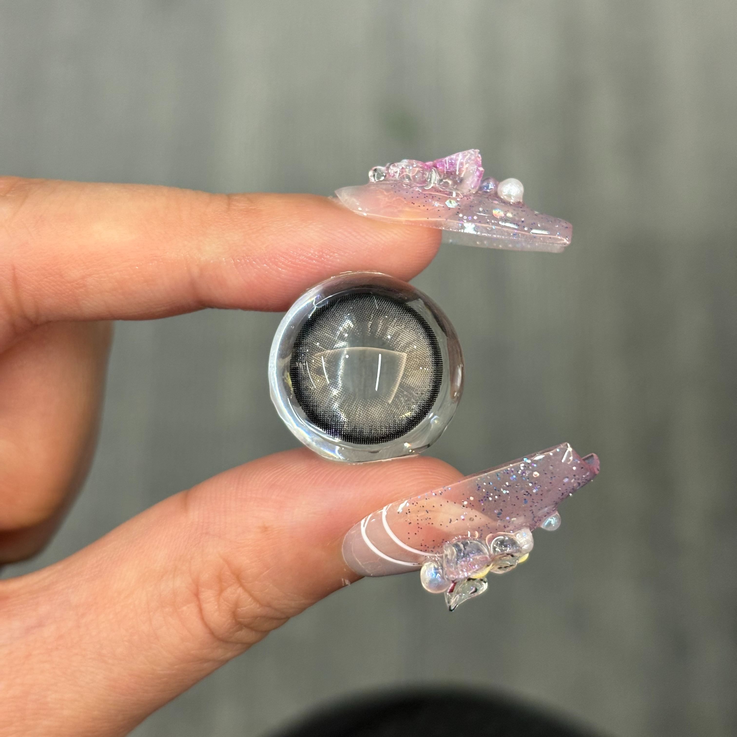 Akiwaii Glowith Grey [Yearly]