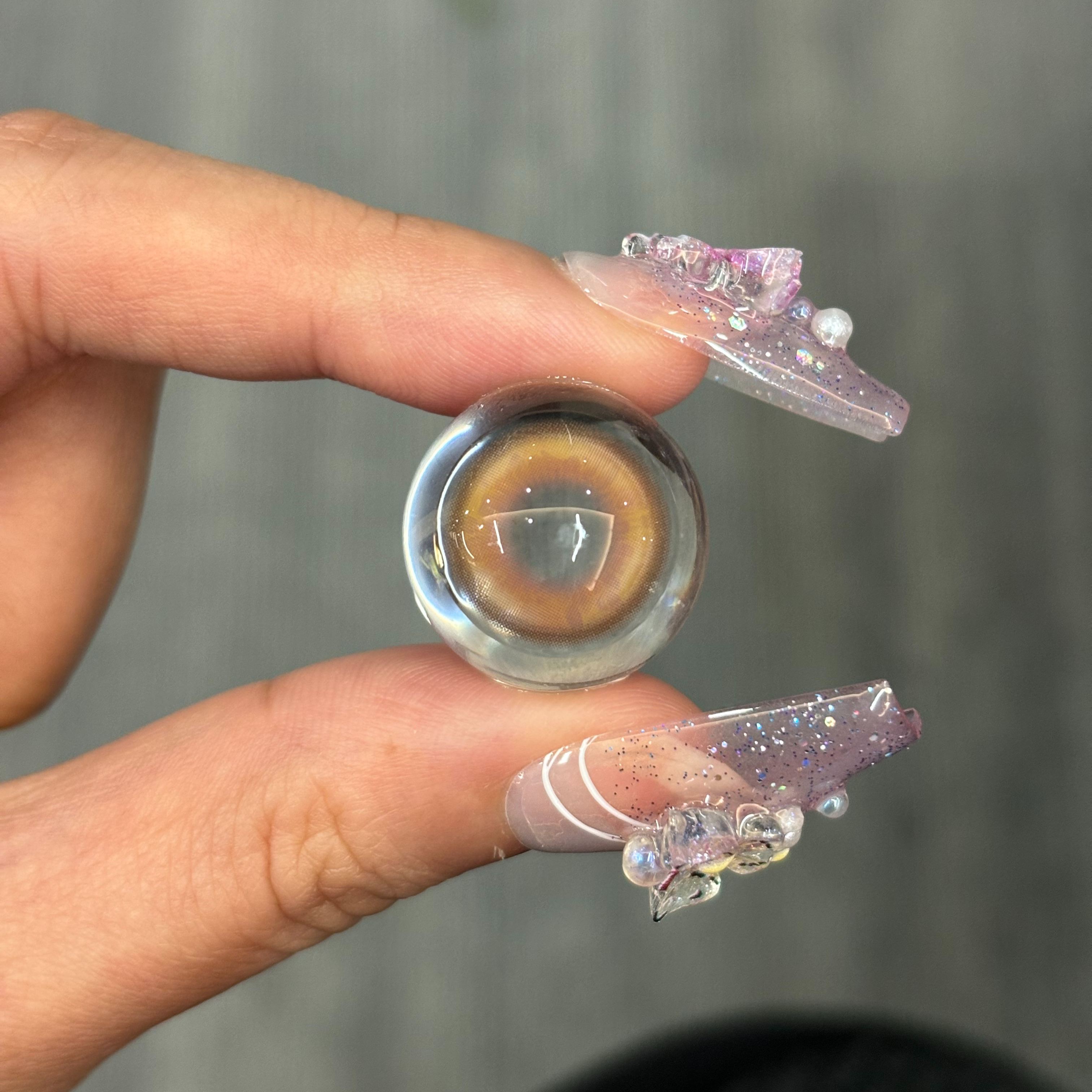 Akiwaii Fantasia Brown [6-month-wear]