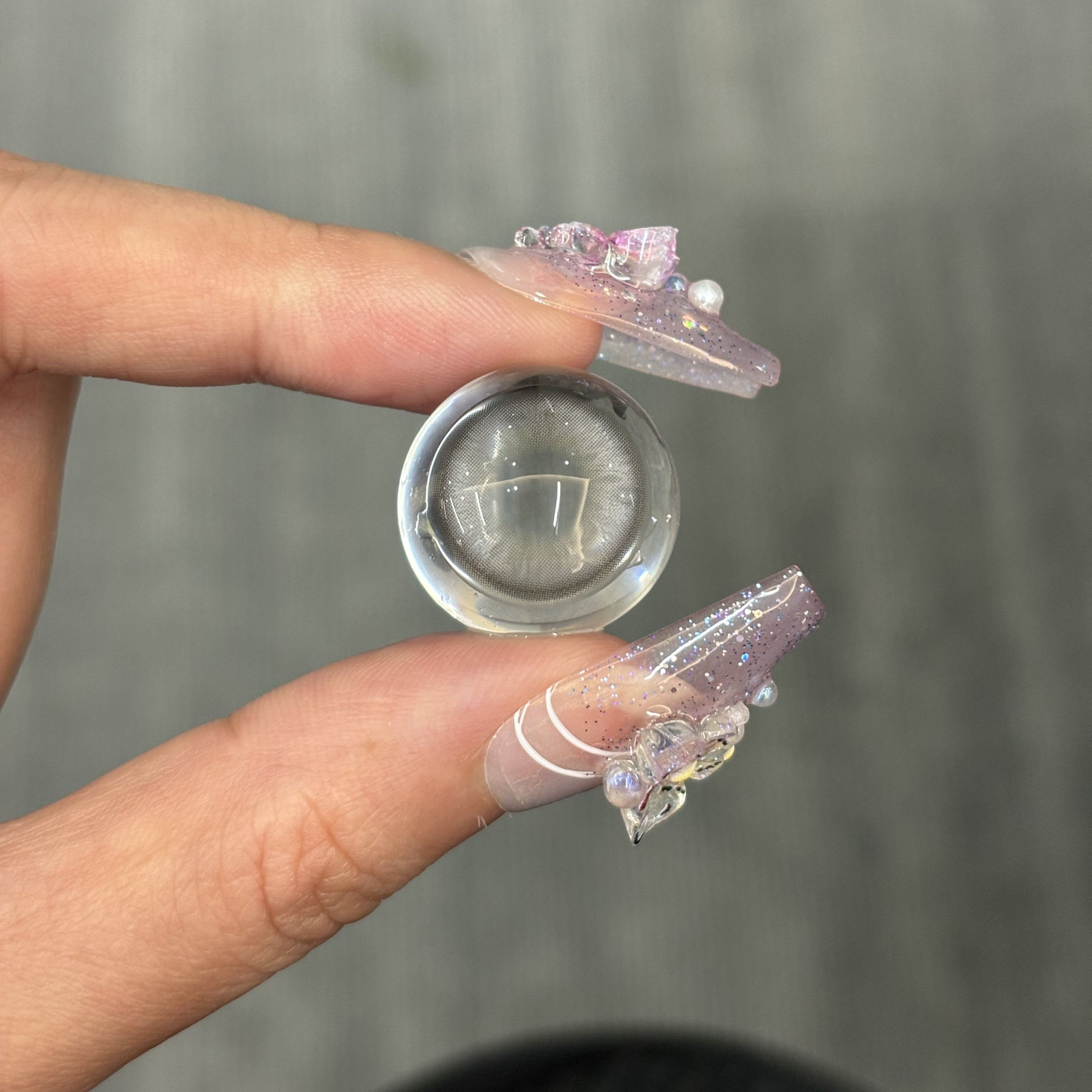 Akiwaii Mystivie Grey [Yearly]