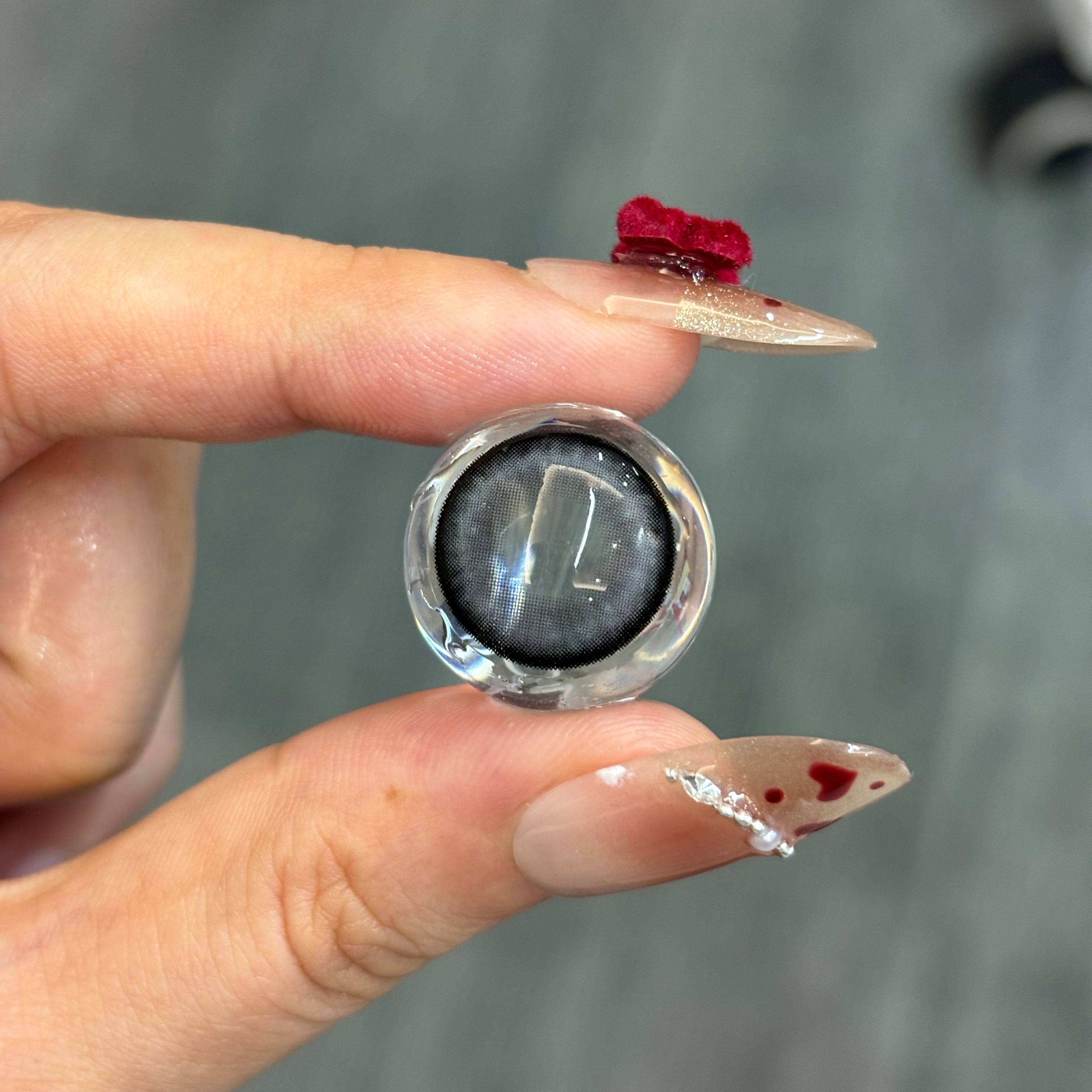 Akiwaii Thira Grey [Yearly]