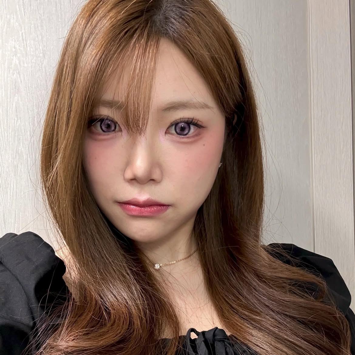 Akiwaii Neonelle Purple [Yearly]