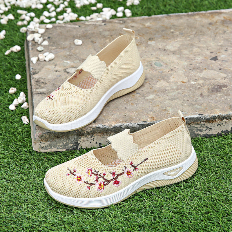 🔥Last Day Promotion 70% OFF🔥- Women's comfortable breathable floral knitted sneakers
