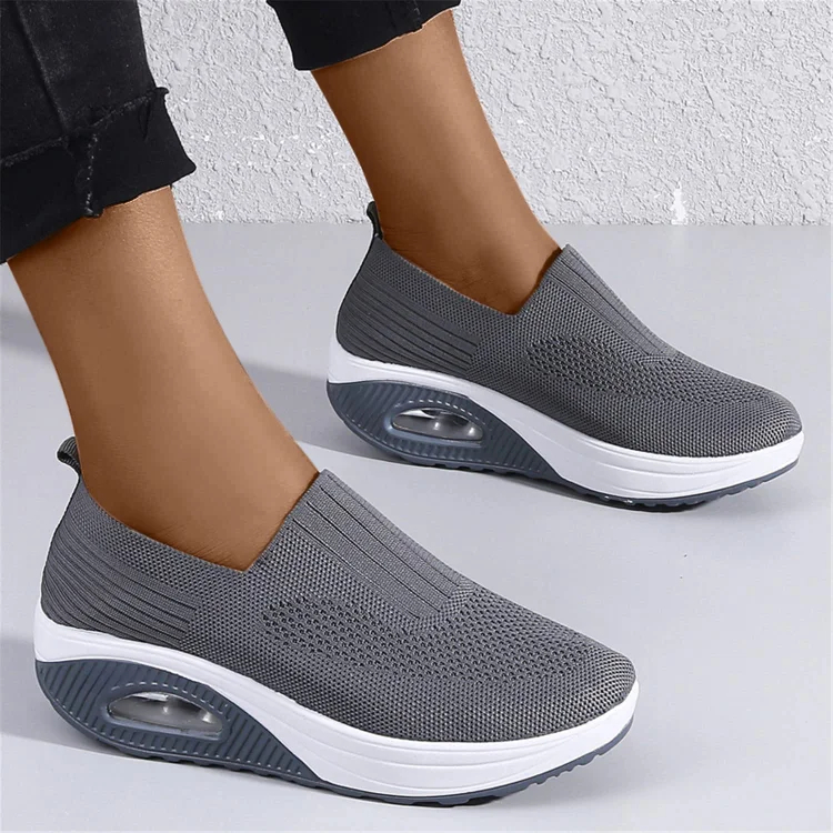 Women’s Orthopedic Comfy Sneakers