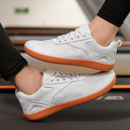 New wide last casual sports shoes for men and women