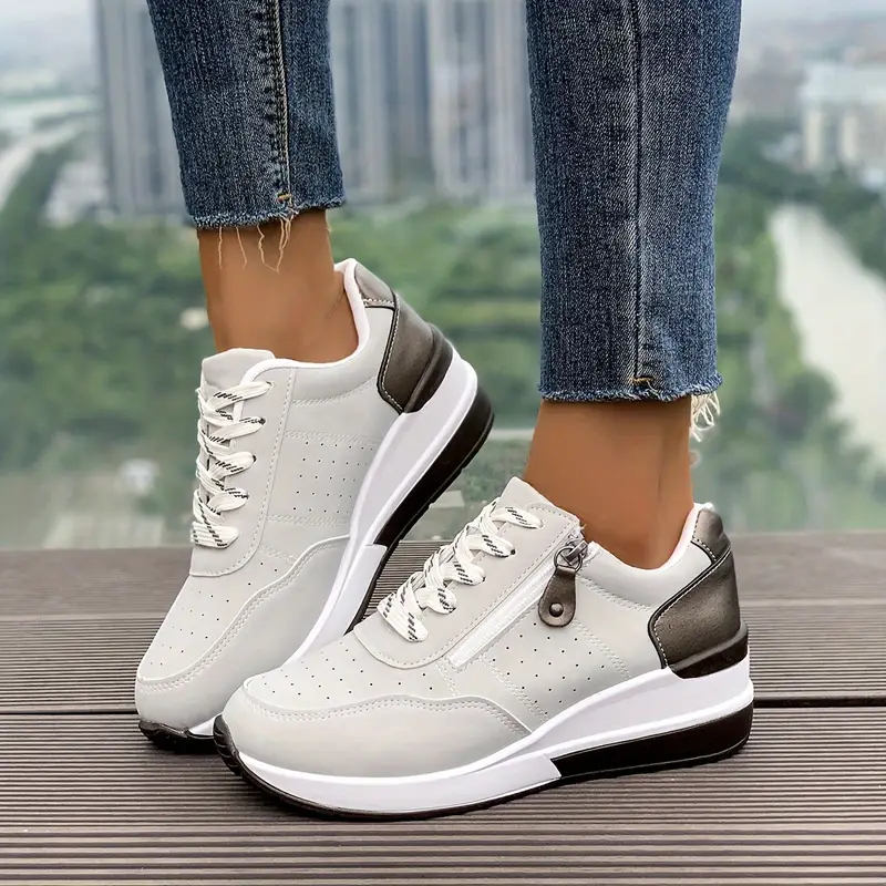 🔥Best Seller-Last Day Sale 60% OFF🔥Plus Size Women's Versatile Low Top Fashion Sneakers