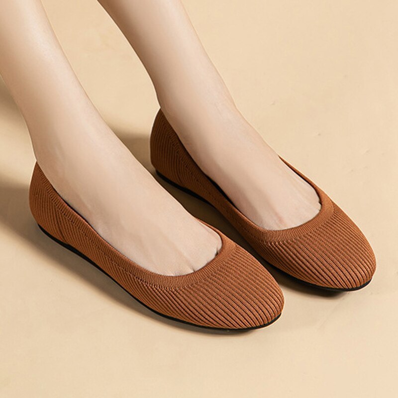 Arromic's Round-toe Flats