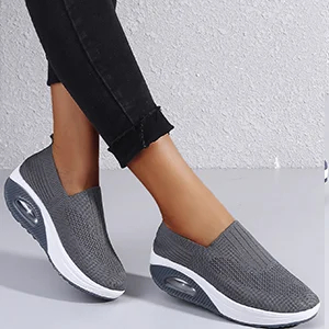 Women’s Orthopedic Comfy Sneakers