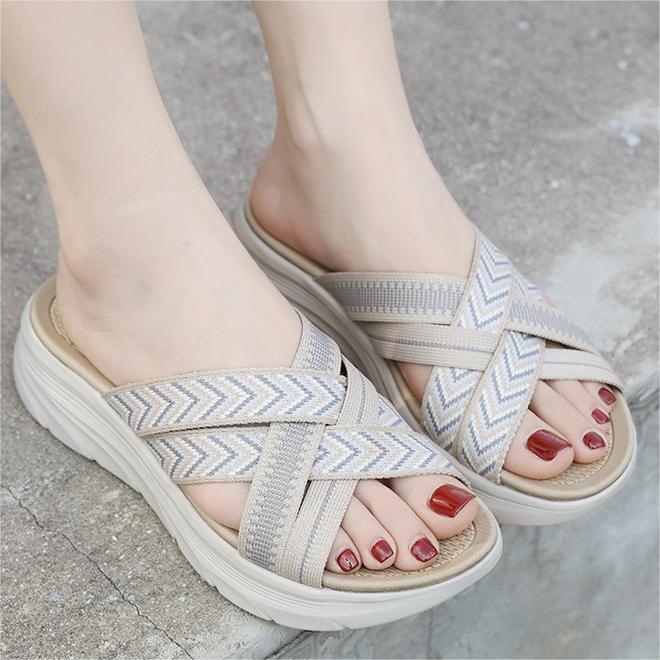 OrthotureTM Women's Lightweight Sports Style Comfortable Thick Sole Slippers