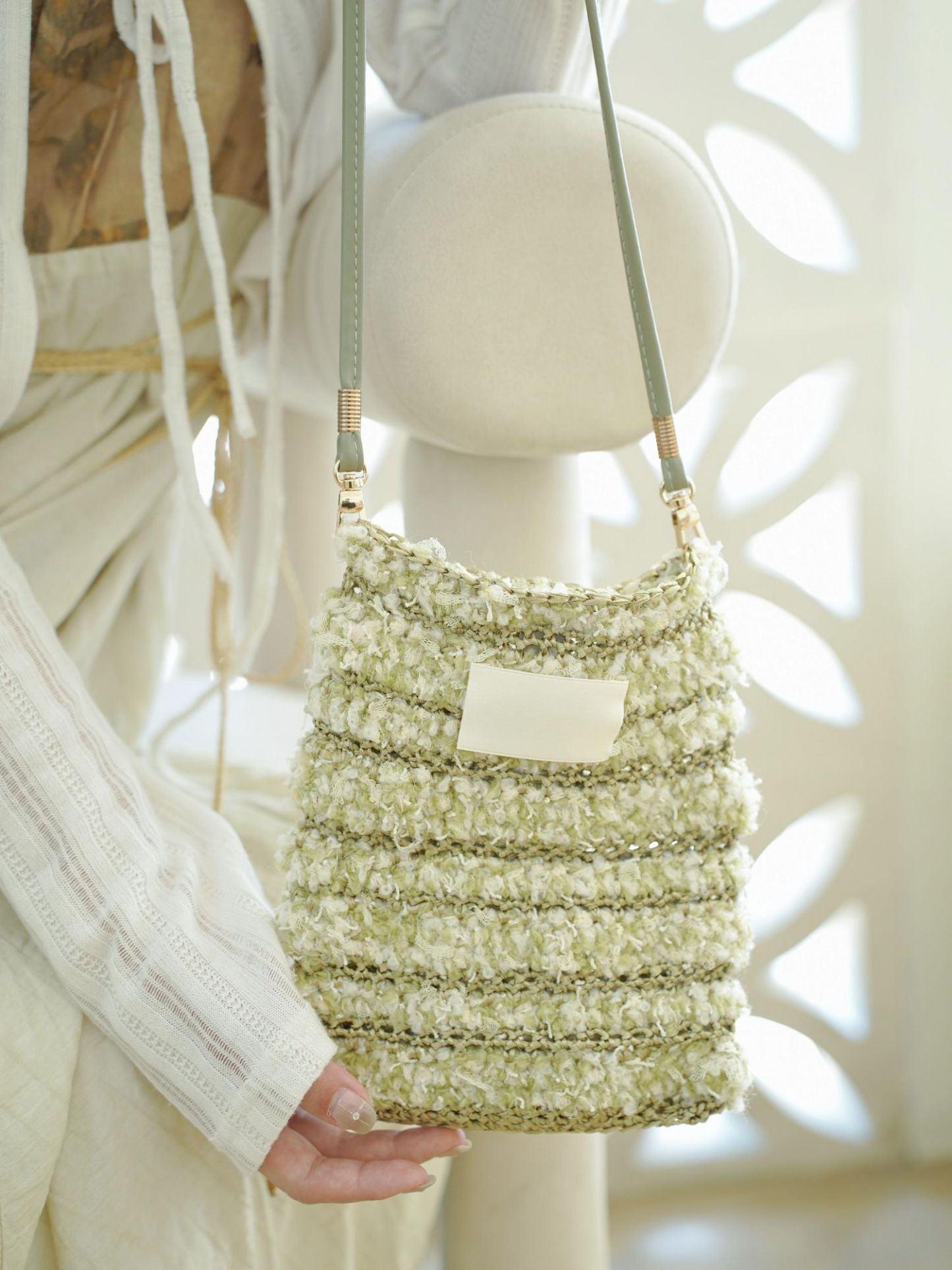 Hand mixed thread Ribbon Mobile Phone Crossbody Bag DIY Material Bag Crocheted Handmade Gift Original Valentine's Day Girlfriend Birthday-HOOKSTH