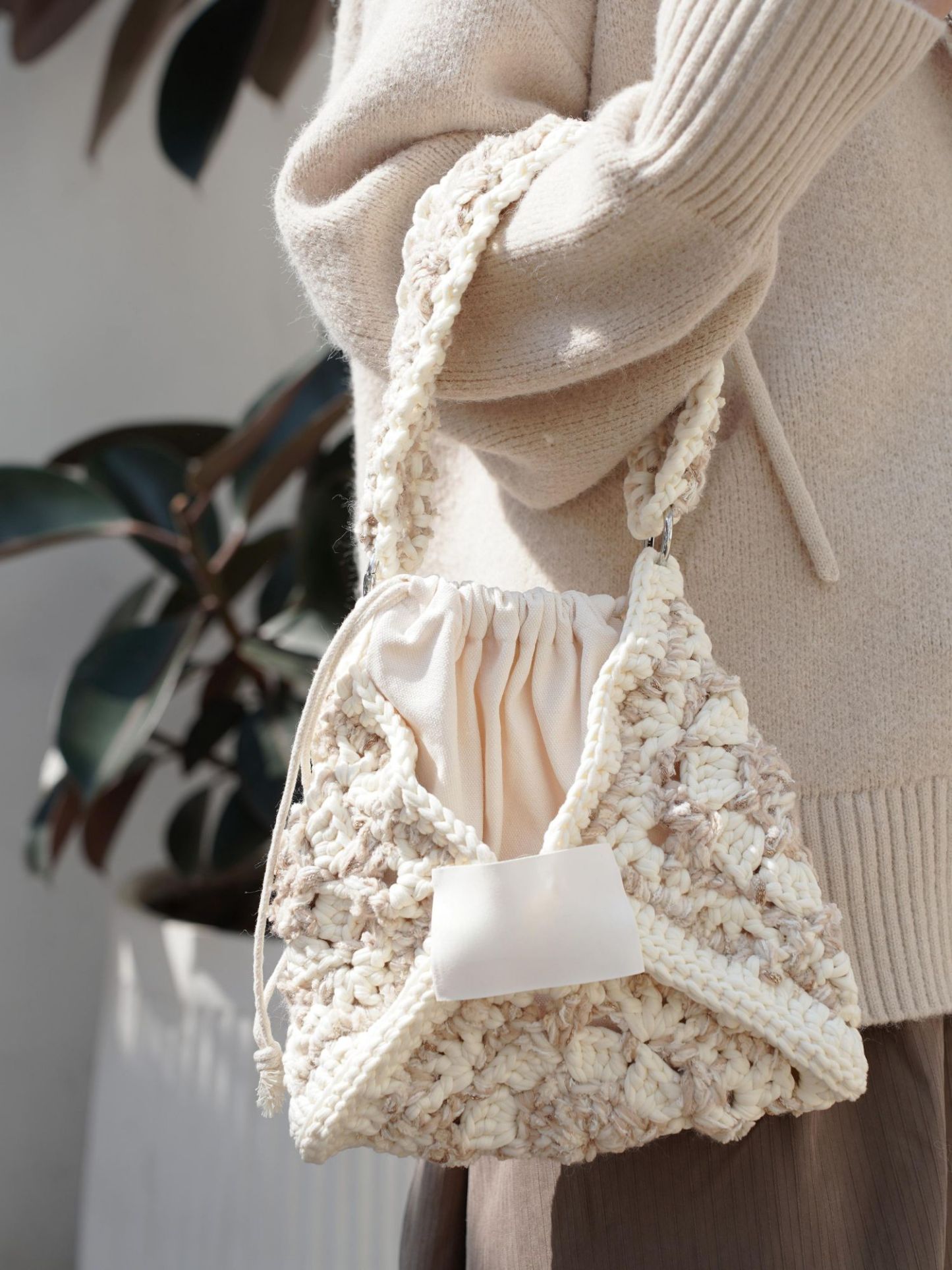 Hand mixed thread flower bag DIY material bag crocheted shoulder handmade gift original-HOOKSTH