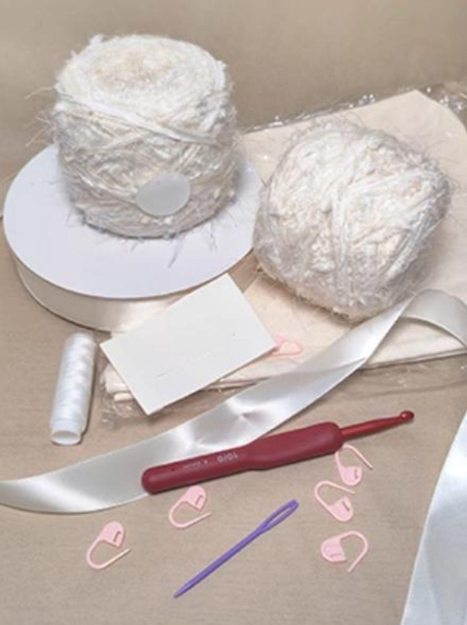 Hand mixed thread pineapple bag wind chime DIY material bag original woven gift crossbody handmade warm white-HOOKSTH