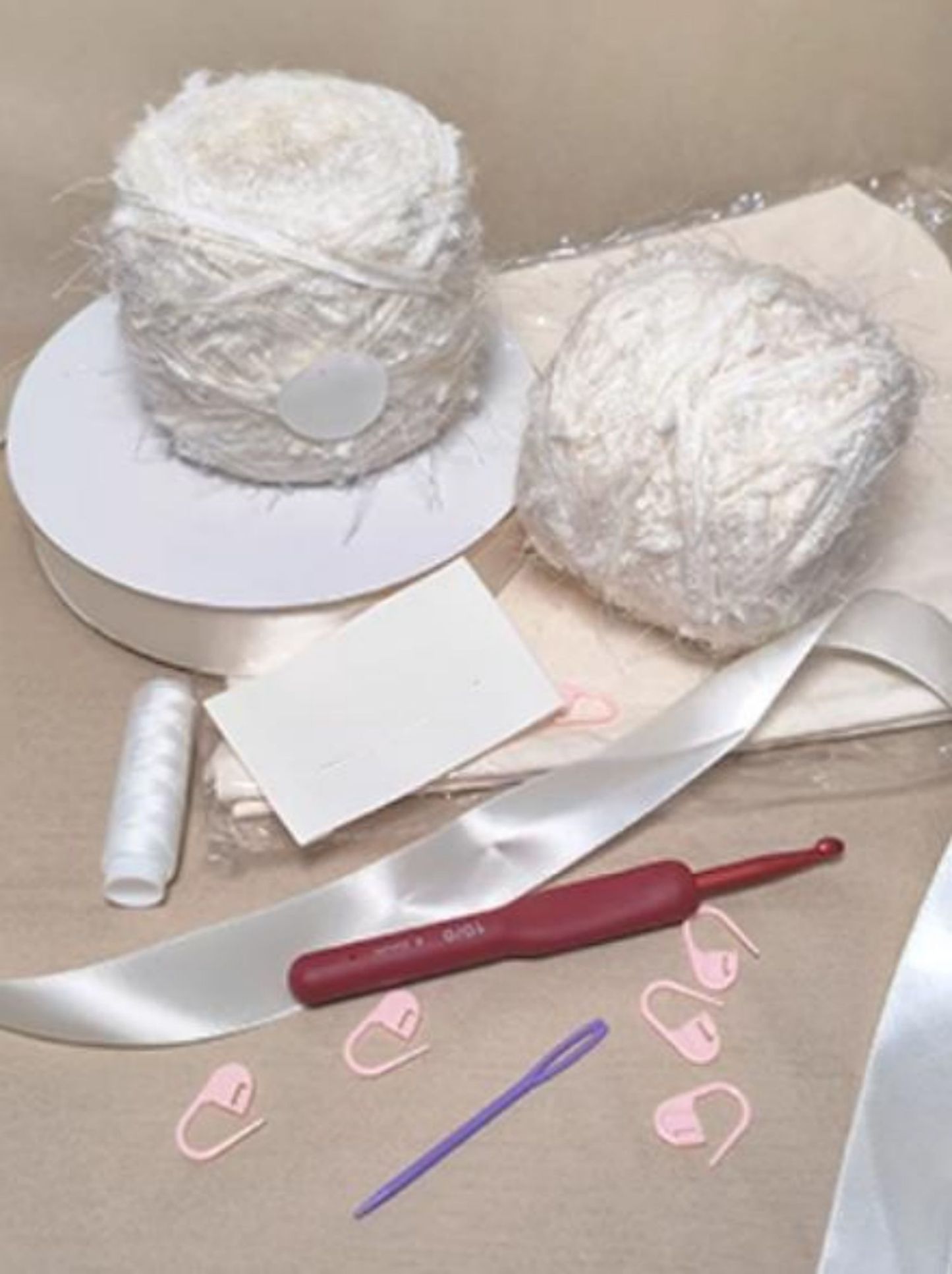 Hand mixed thread pineapple bag wind chime DIY material bag original woven gift crossbody handmade warm white-HOOKSTH