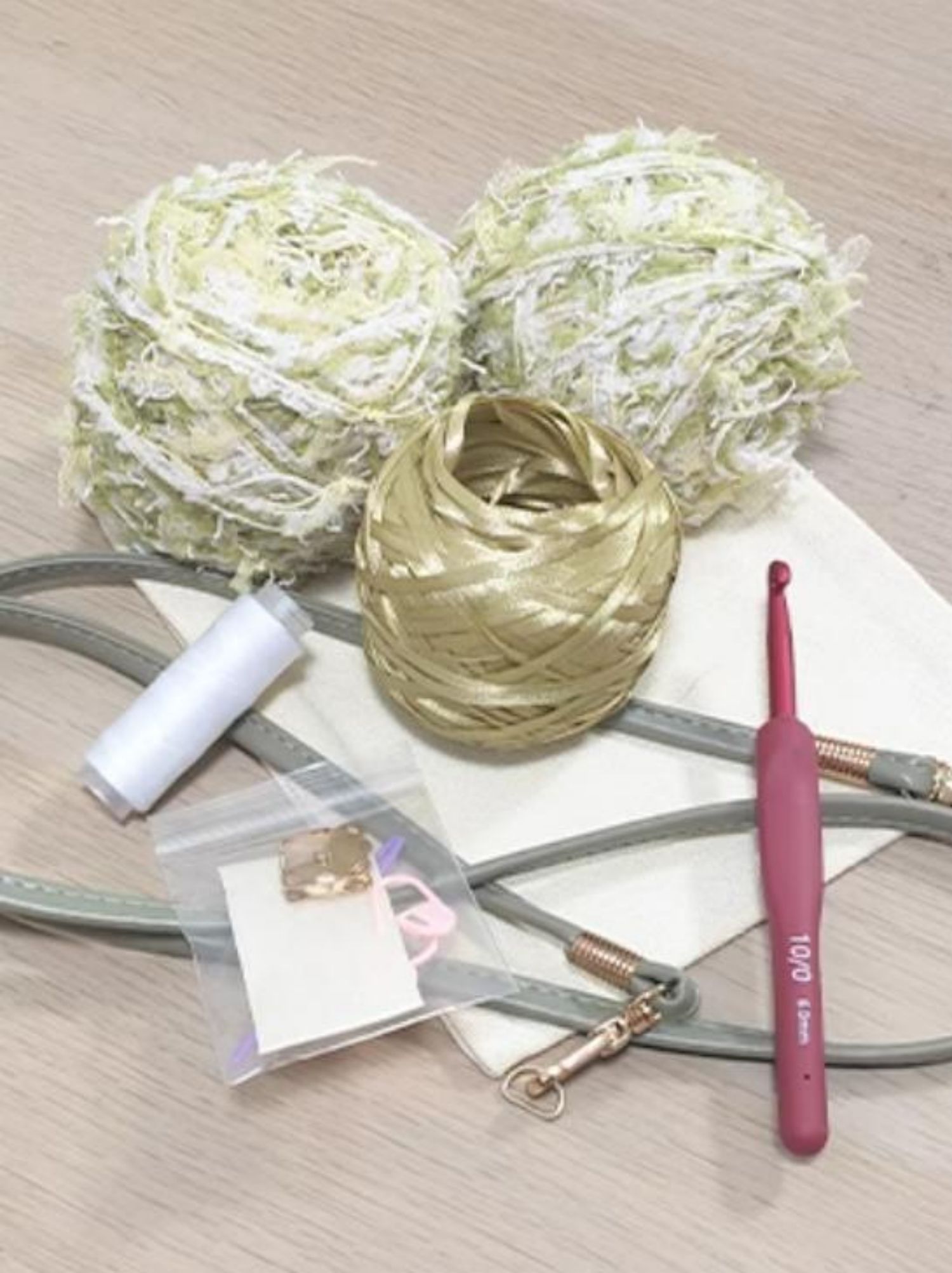 Hand mixed thread Ribbon Mobile Phone Crossbody Bag DIY Material Bag Crocheted Handmade Gift Original Valentine's Day Girlfriend Birthday-HOOKSTH