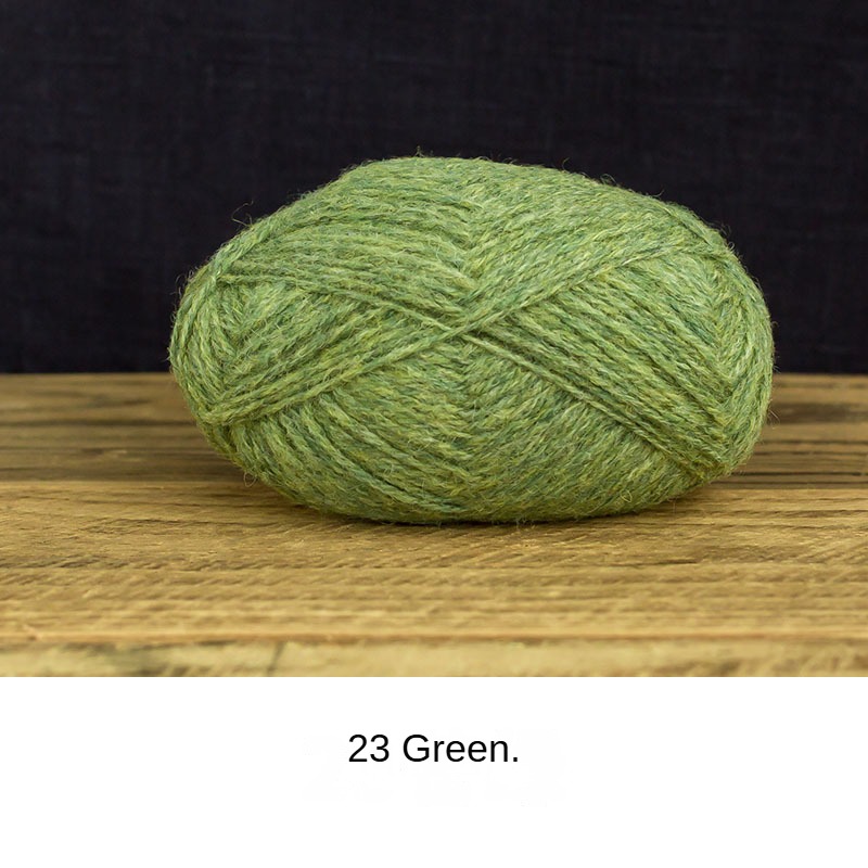 Su Su sister's home set Delan wool yarn diy coarse wool ball hand-crocheted material wrap knitting scarf thread