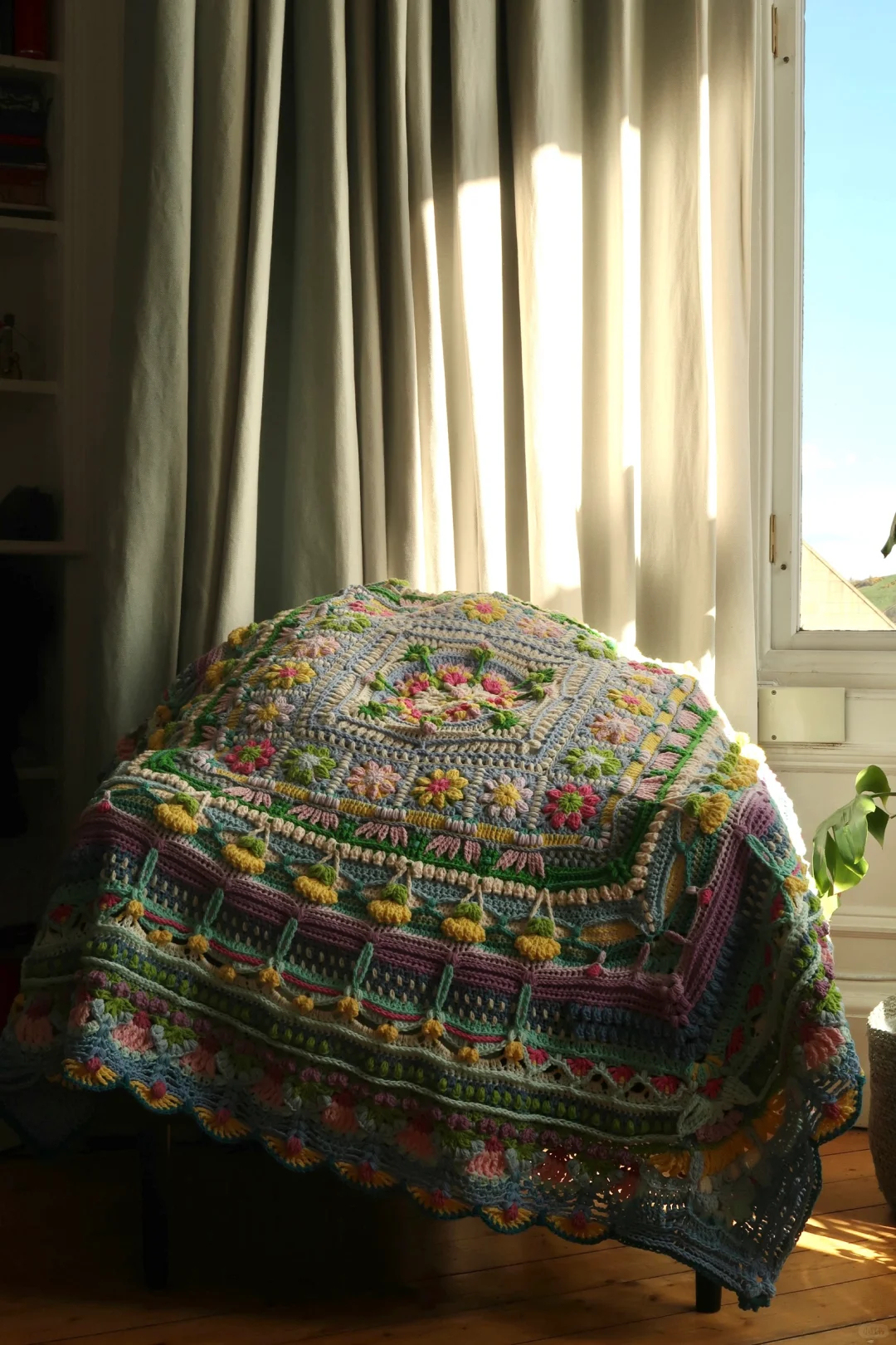 The Wizard of Oz |  Handmade Crochet Vintage Blanket