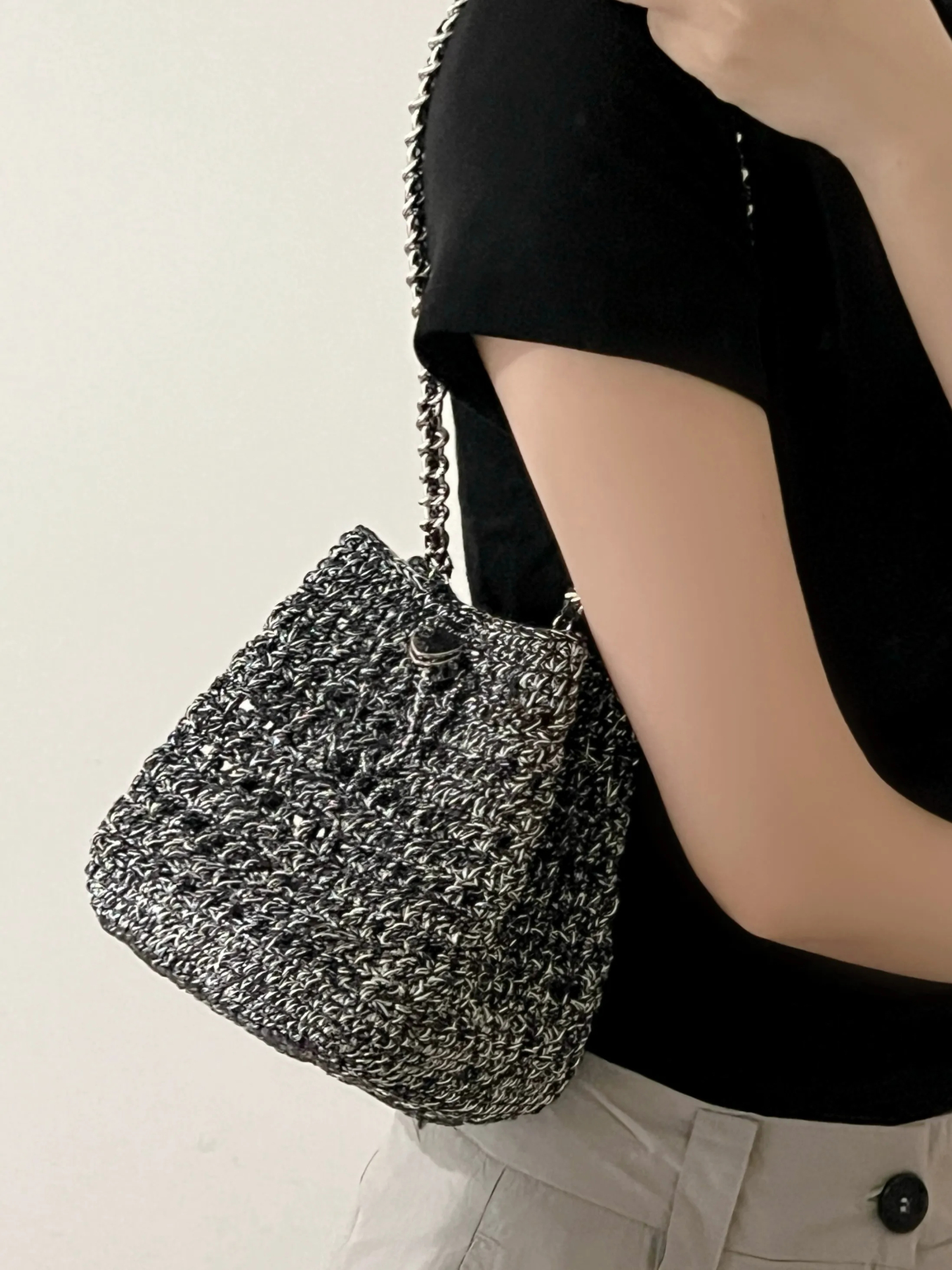  Handmade Crochet Chain Bag with Heart Button material kit