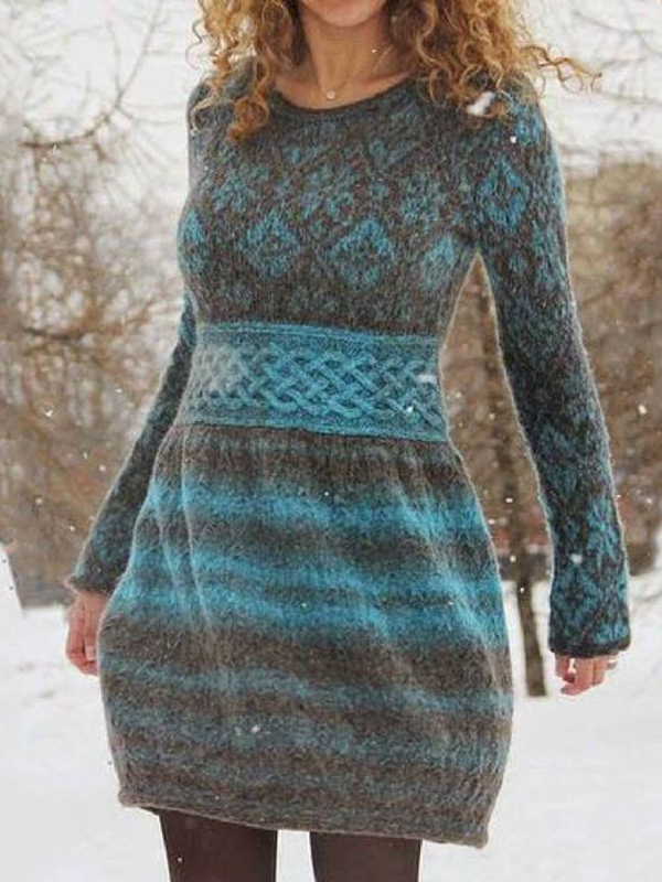 Abito midi casual in maglia con contrasto