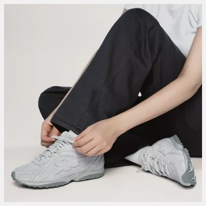 204L Shoes