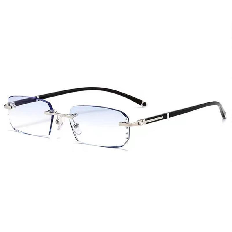  【Auto-Focus Glasses】Seamless Auto-Focus from 100 to 700 Strength. Lenses that instantly turn into sunglasses in the sun.   They block 99.9% of harmful blue light and all glare.
