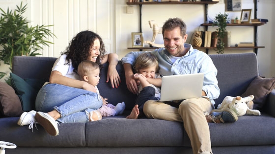 Sofa familiar living