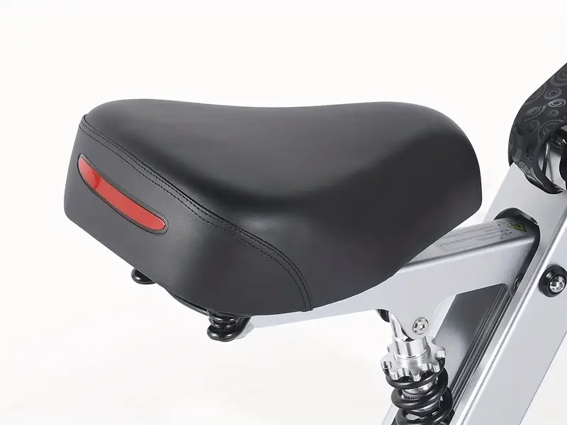 ES35 Scooter de movilidad eléctrico de 3 ruedas Triciclo plegable con asiento para adultos, Scooter eléctrico ligero con batería extraíble de 36 V 7.8 AH, función de marcha atrás e interruptor de llave para viajes y desplazamientos. detalles 4