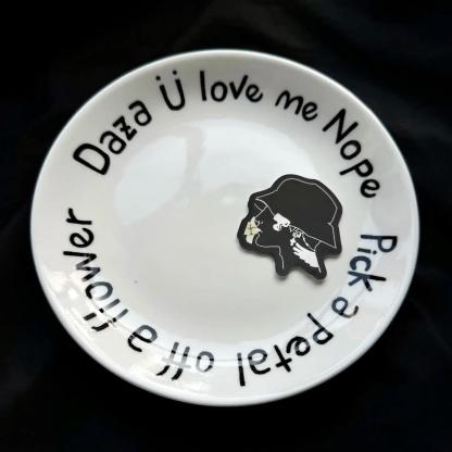 [G-Dragon] Bigbang GDragon PMO Daisy-Inspired Ceramic Plate