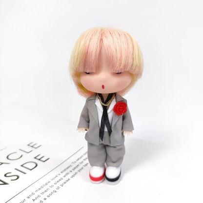 Still Life G-DRAGON Doll Key Chain With The Same Doll Pendant
