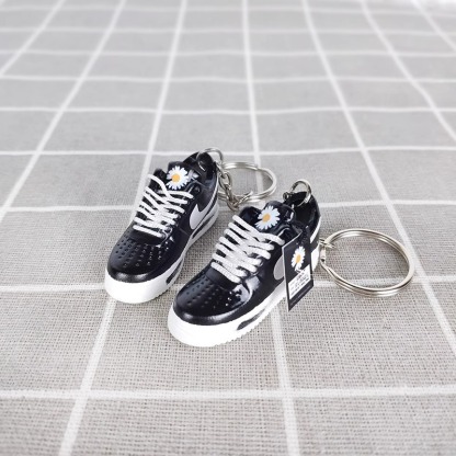Fans Of G-DRAGON Joint Small Daisy Key Chain GD Model Peripheral Schoolbag Pendant
