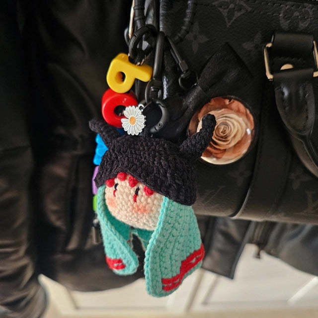G-DRAGON POWER Cute Doll Pendant Keychain