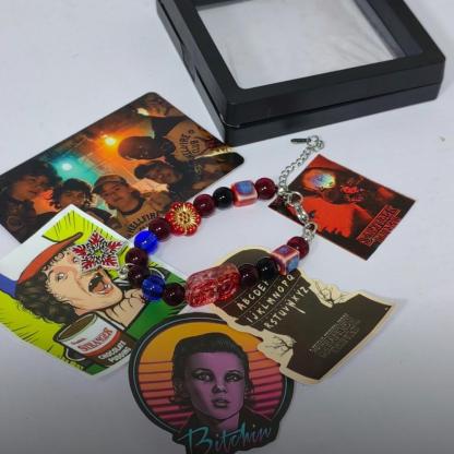 Stranger Things Inspired Crystal Bead Bracelet with Alloy Flower Charm, Upside Down Star Pendant, Lucky Crystal Energy Jewelry for Fans, Handmade Hawkins Themed Accessory, Gift for Women Men, Supernatural Collectible Fan Bracelet