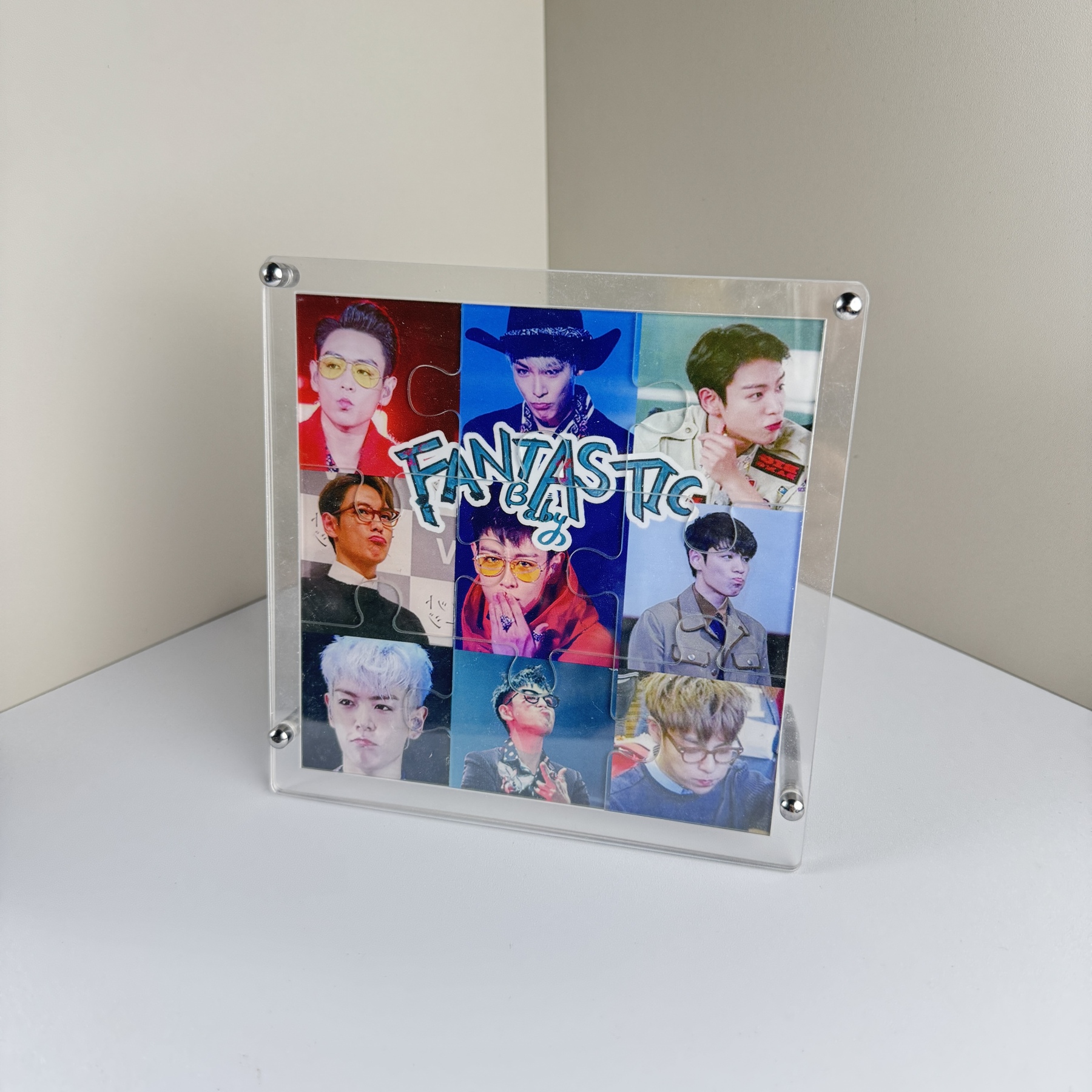 [TOP] Acrylic Puzzle Decoration