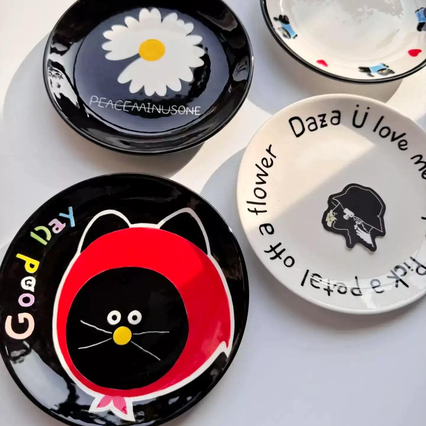 [G-Dragon] Bigbang GDragon PMO Daisy-Inspired Ceramic Plate