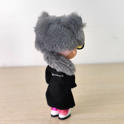 [G-Dragon] Macau Concert Exclusive: ZOA Cat Doll Figure Keychain Accessory
