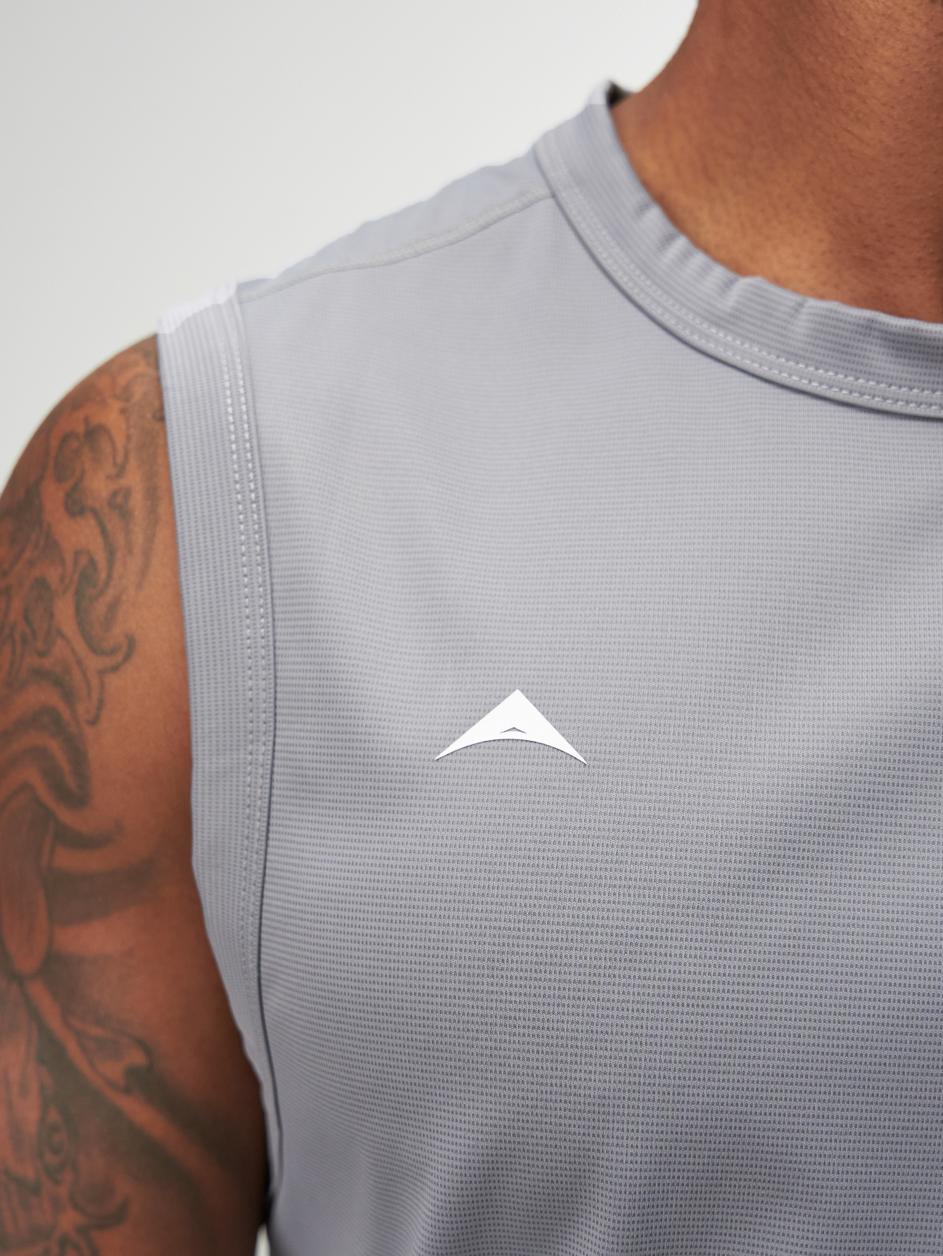 ARC Activewear Performance Cuttoff Tank Cap Sleeve Top T Shirt Gym Workout Muscle Tank