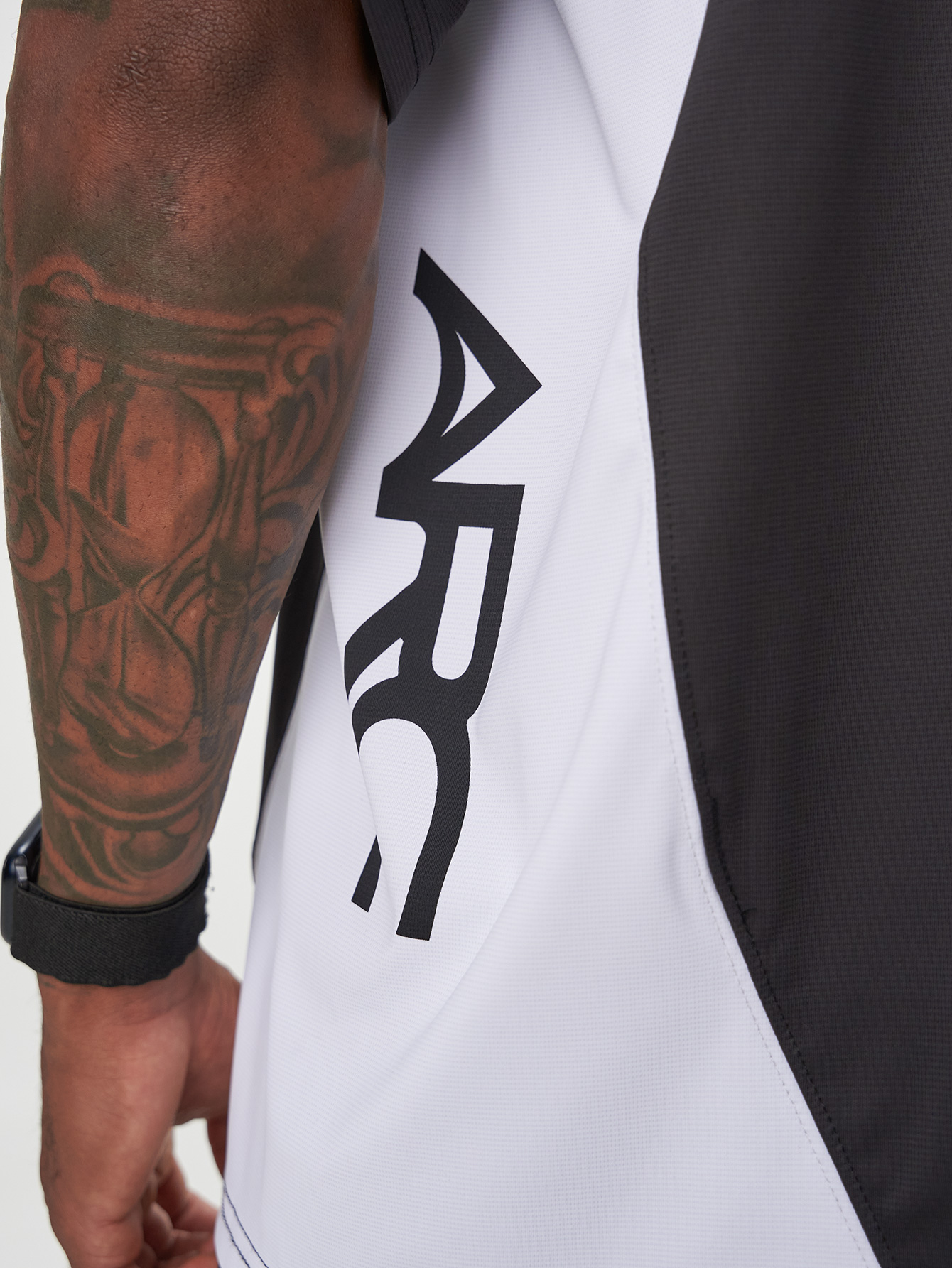 ARC Activewear Oversized T Shirt Performance Top Gym Workout Rugby Jersey