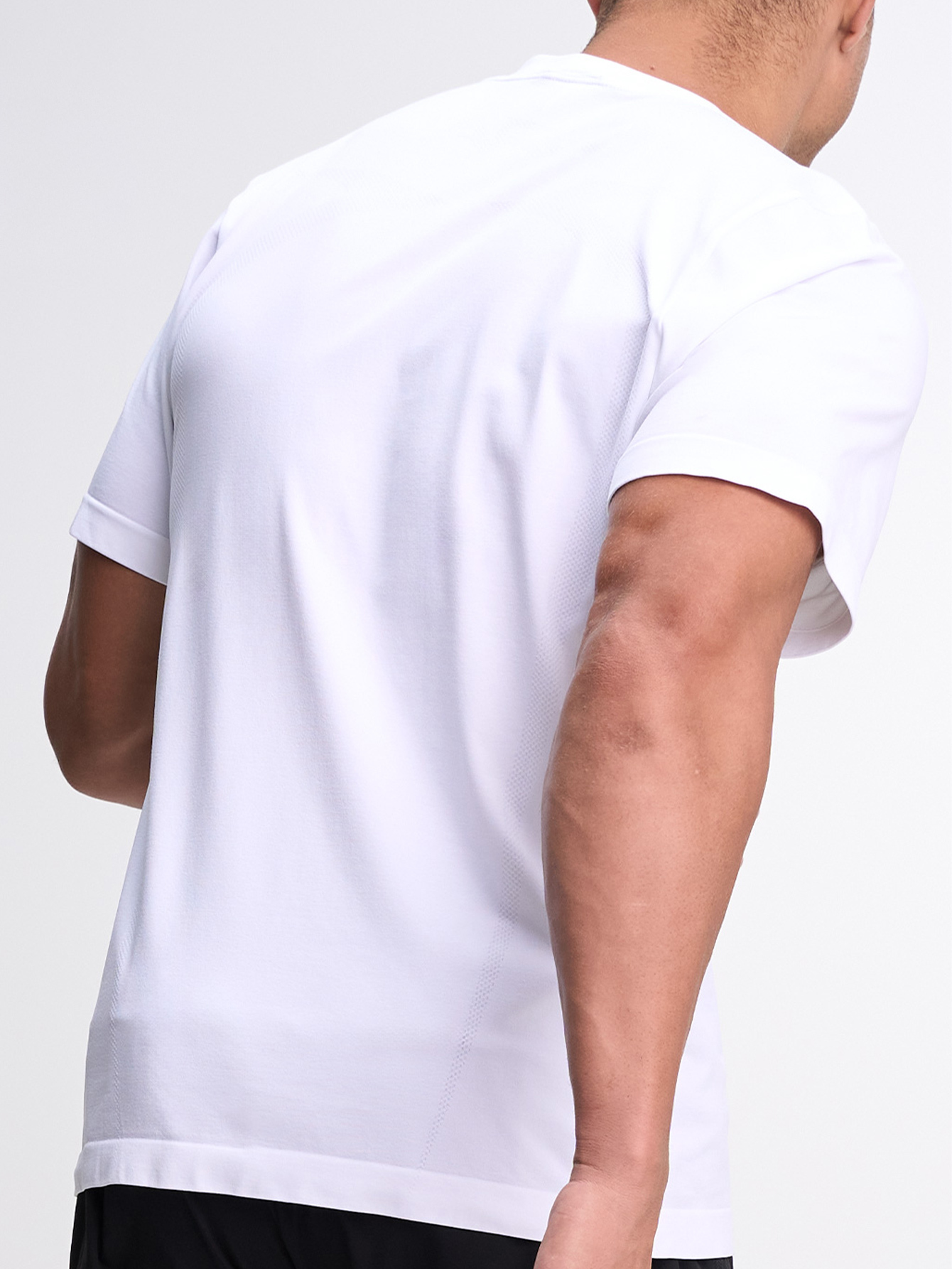 Forge Seamless T-Shirt