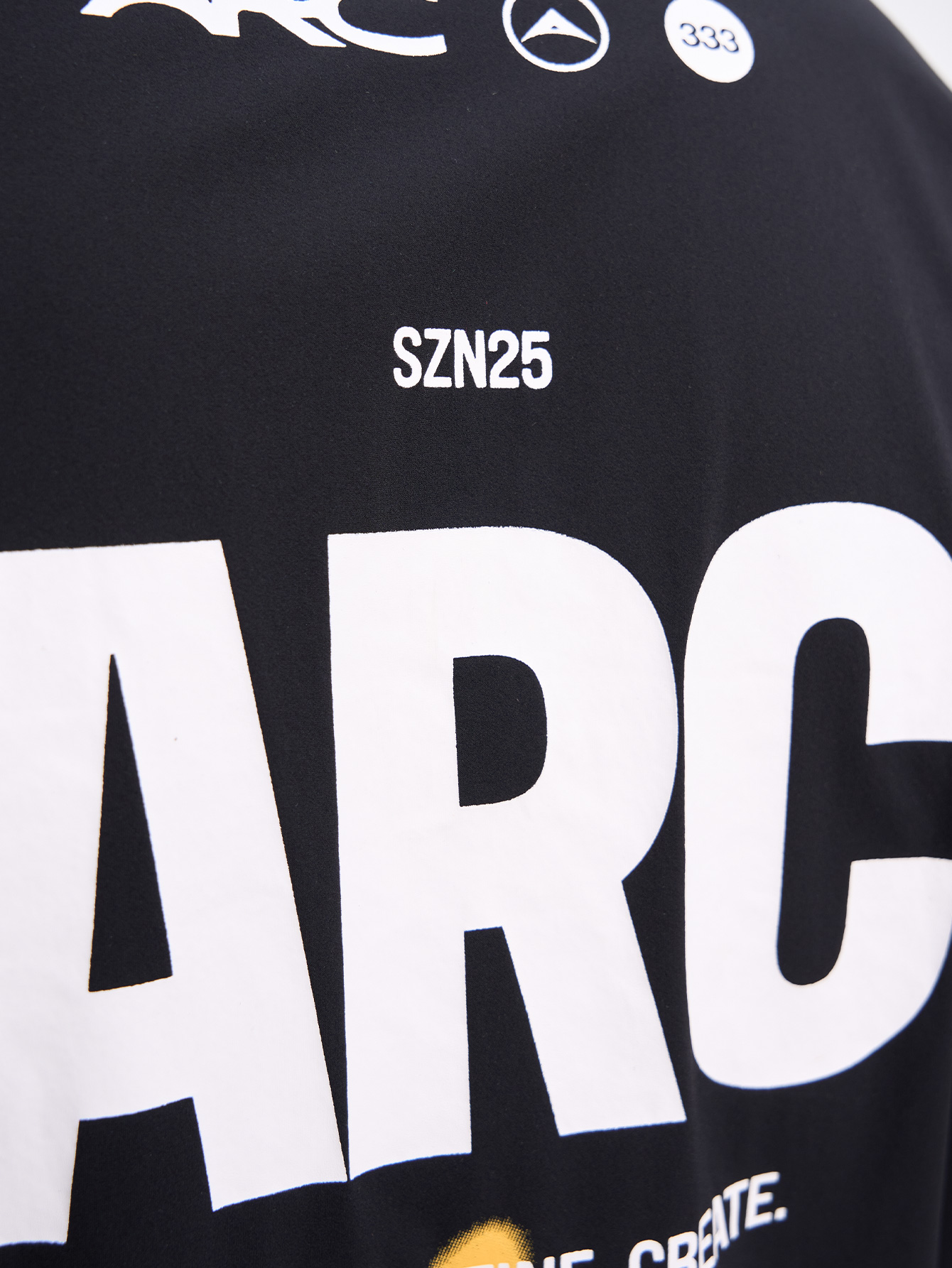 Casual Loose Fit Graphic Print Crew Neck Men T-Shirts