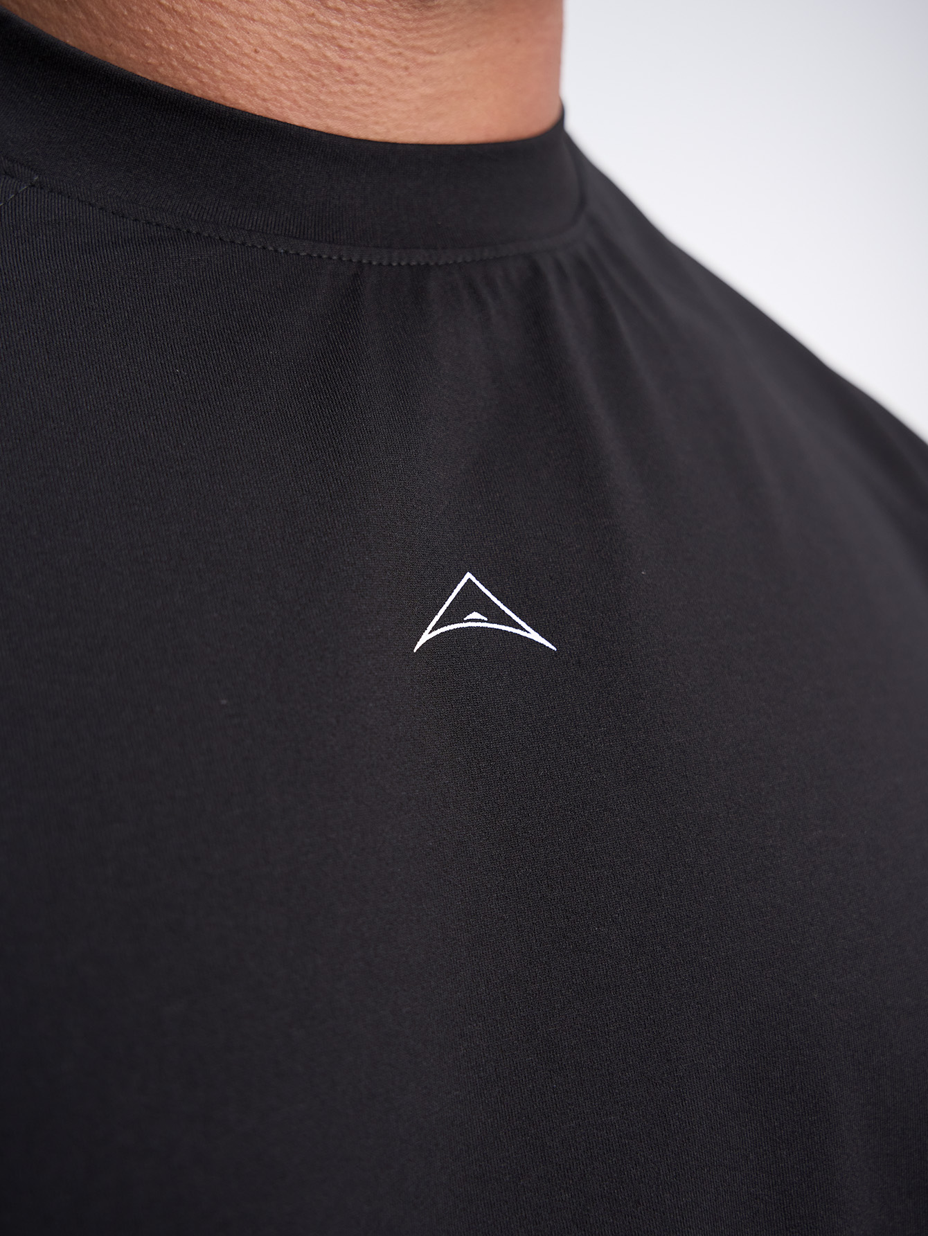 Men's Casual Solid Color Long Sleeve T-Shirt ARC-1103-BLK