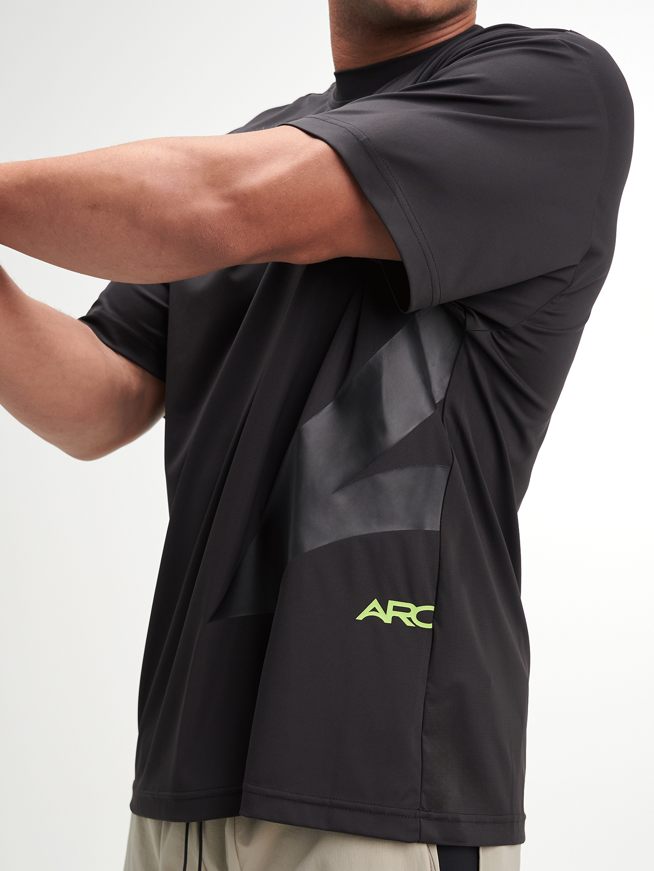 ARC Apex Performance Tee | Quick-Dry 4-Way Stretch Breathable | Dominate Gym Running Training
