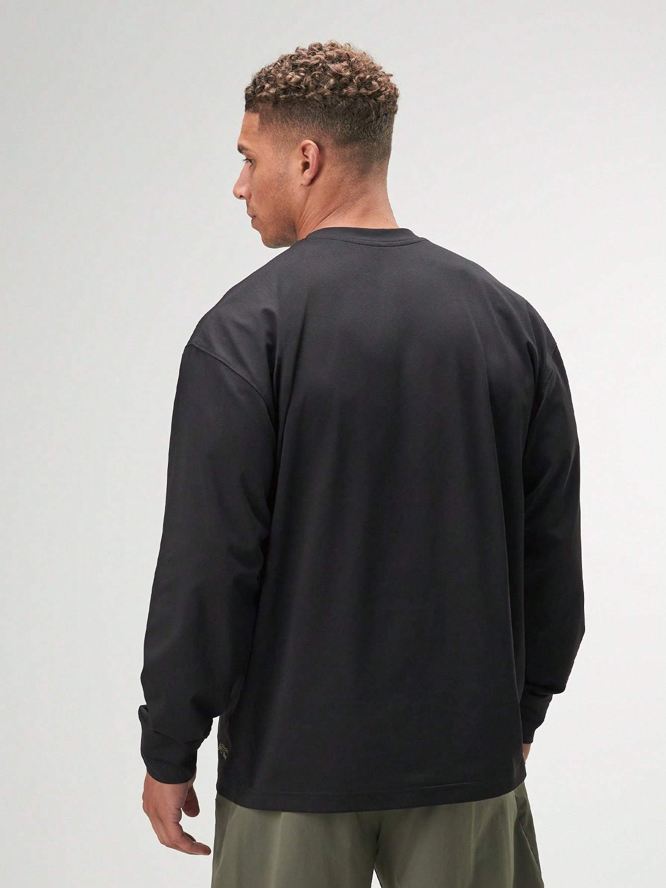 Minimal Long Sleeve