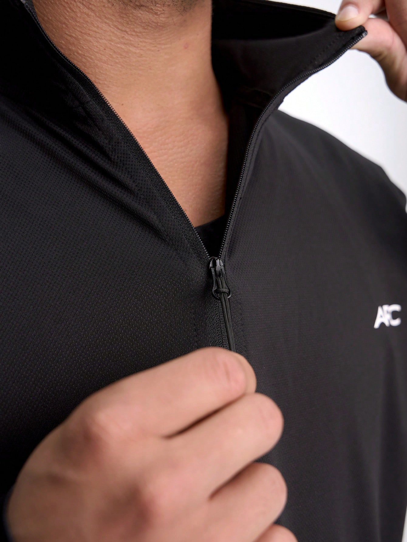 Men's Colorblock Numeric & Letter Print Turtleneck Long Sleeve T-Shirt