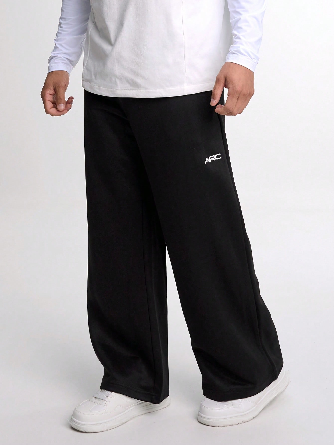 Still Form Wide Leg Sweatpant