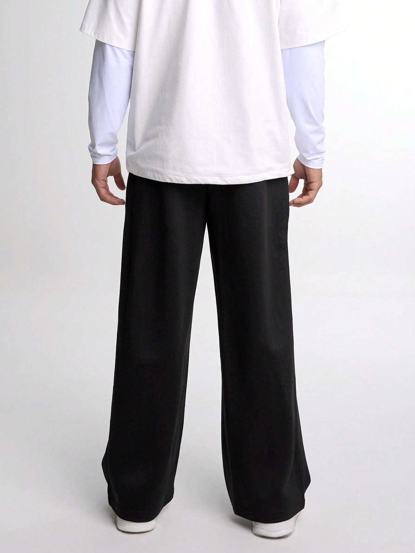 Still Form Wide Leg Sweatpant