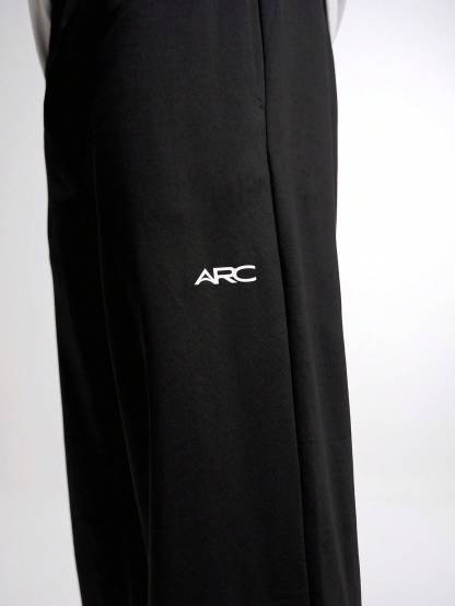 Still Form Wide Leg Sweatpant