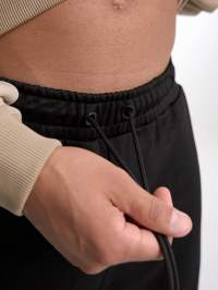 Crest Straight Leg Sweatpant